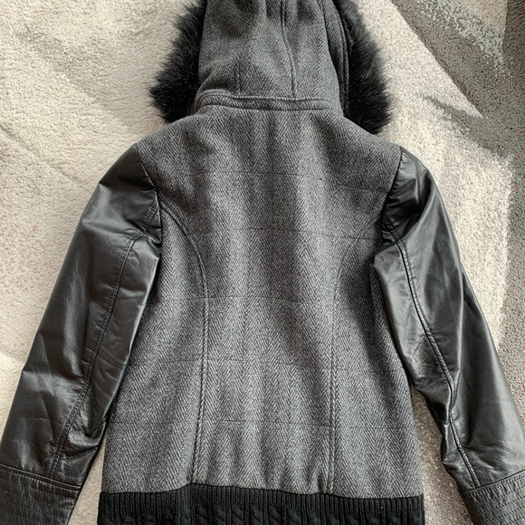 Danier Black Jacket - Picture 2 of 4